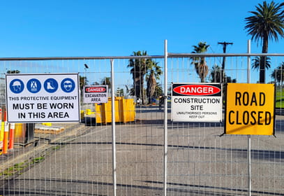 Construction Safety Signs: Types & Meanings