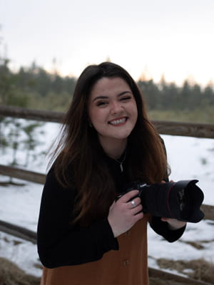 Winner of the 2022 Winter Scholarship: Katie Russell